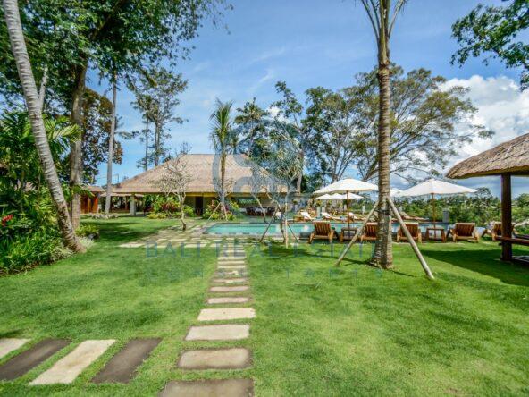 10 bedrooms hotel retreat hillside sunset ubud for sale rent 13 2 scaled