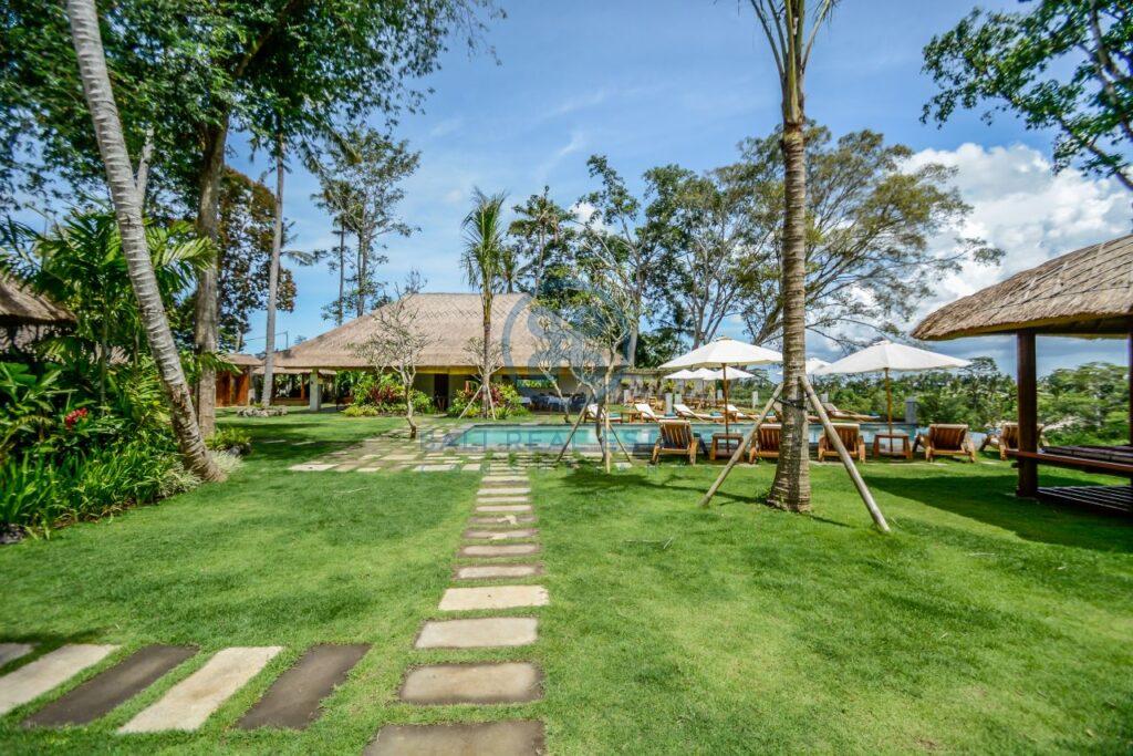 10 bedrooms hotel retreat hillside sunset ubud for sale rent 13 2 scaled