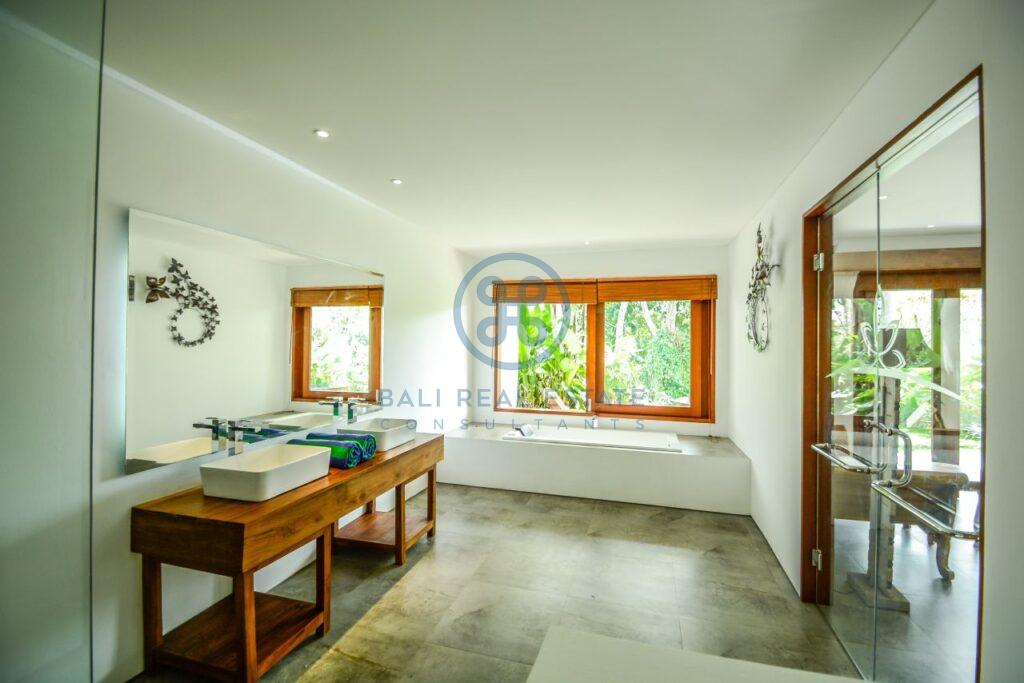 10 bedrooms hotel retreat hillside sunset ubud for sale rent 55 1 scaled