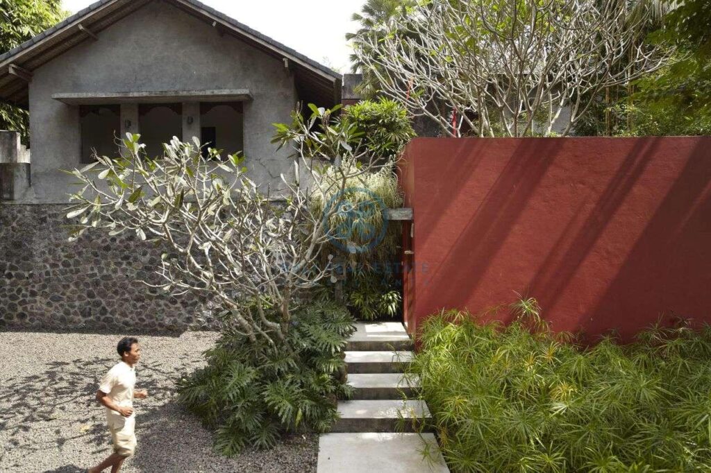 2 bedrooms villa estate river view ubud for sale rent 30