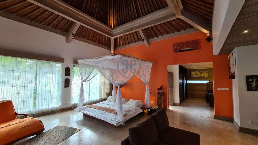 26 bedrooms modern villa investment ubud for sale rent 12