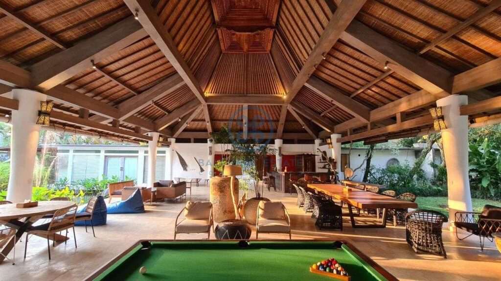 26 bedrooms modern villa investment ubud for sale rent 7