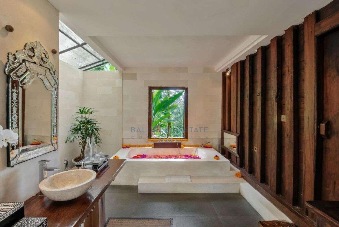 4 bedrooms villa estate jungle view ubud for sale rent 15