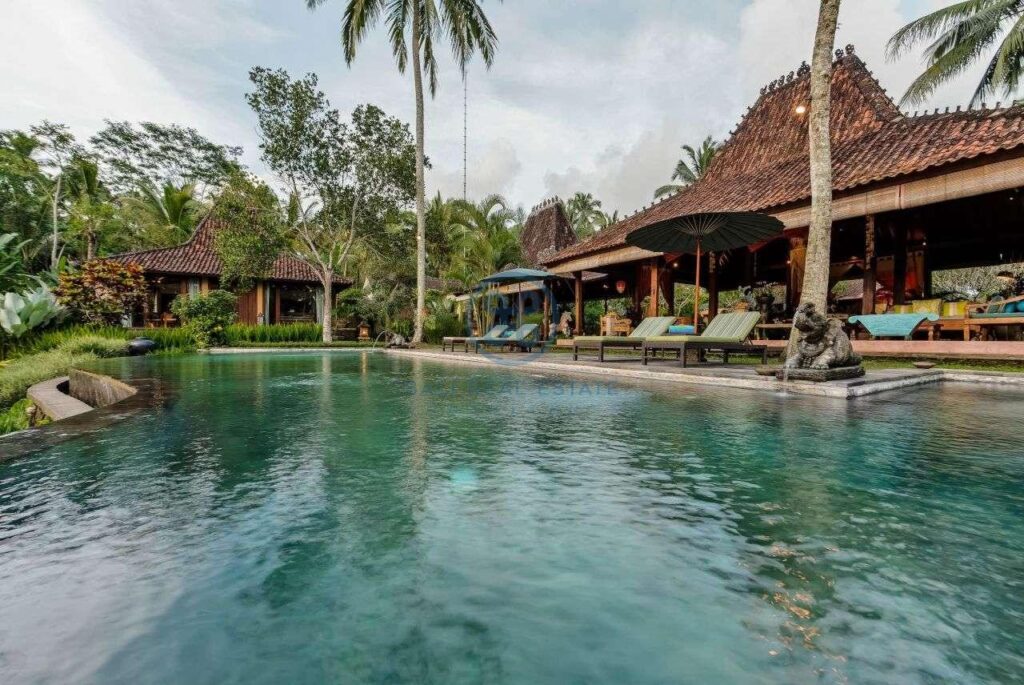 4 bedrooms villa estate jungle view ubud for sale rent 3