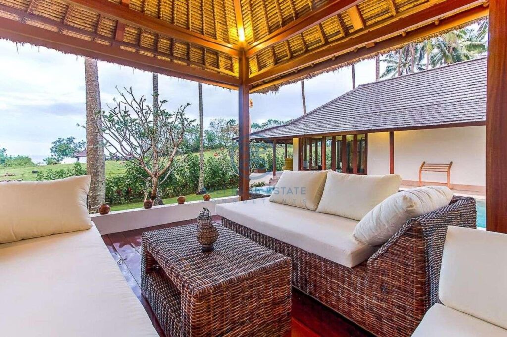 4 bedrooms villa seaside balian for sale rent 10