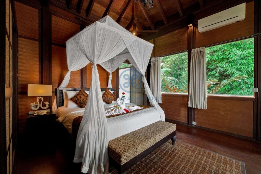 7 bedrooms villa estate jungle valley view ubud for sale rent 17