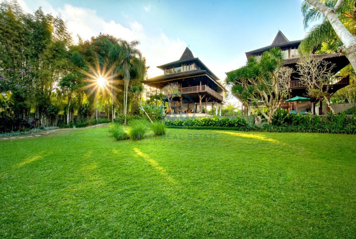 7 bedrooms villa hideaway moutain view ubud for sale rent 17