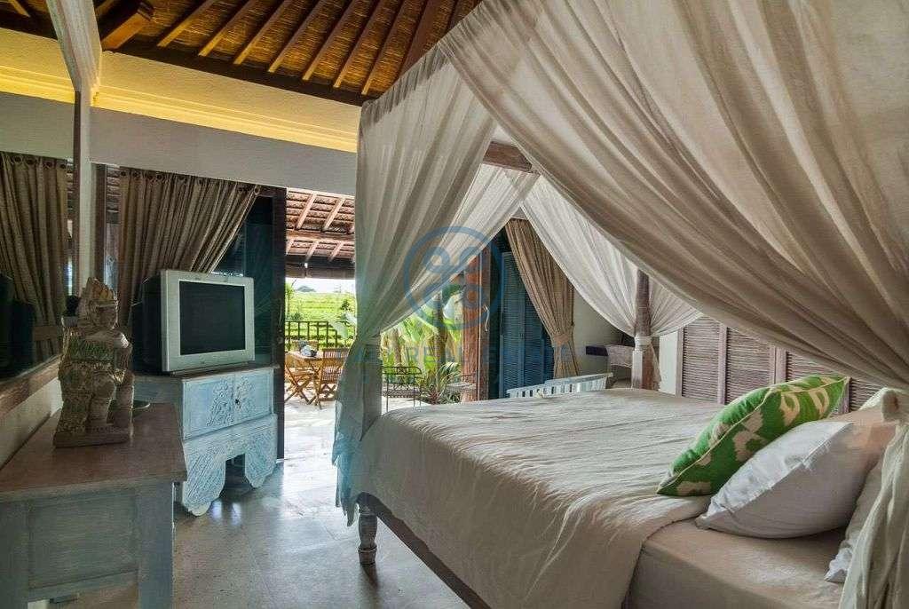 bedroom charming villa berawa for sale rent