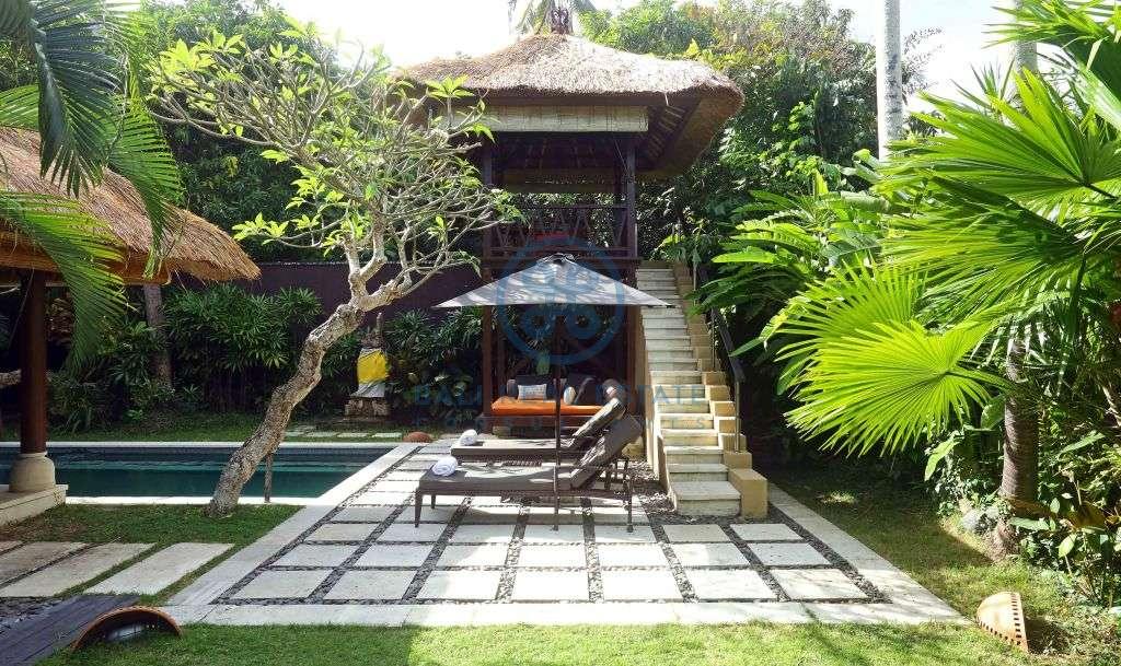 Villas bedroom boutique hotel in canggu for sale