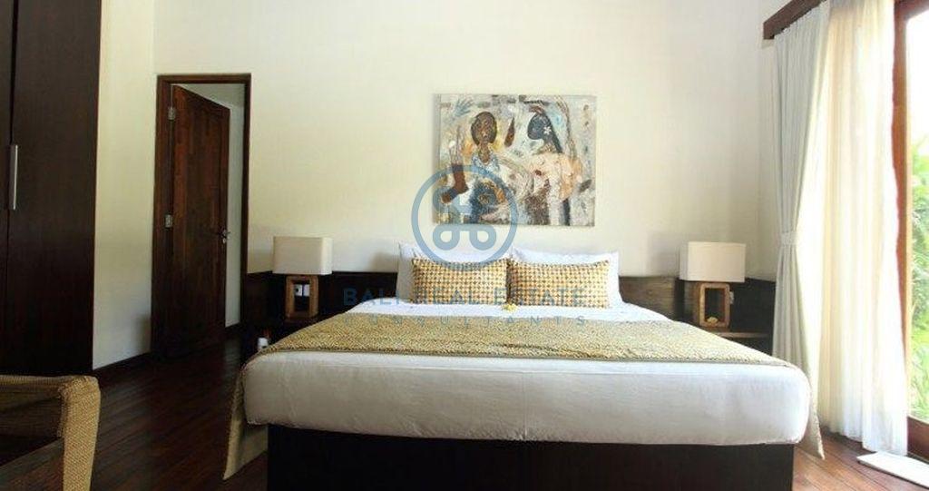 bedroom medern villa seminyak for sale rent