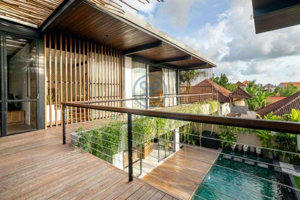 bedrooms villa with sunset view canggu berawa for sale rent