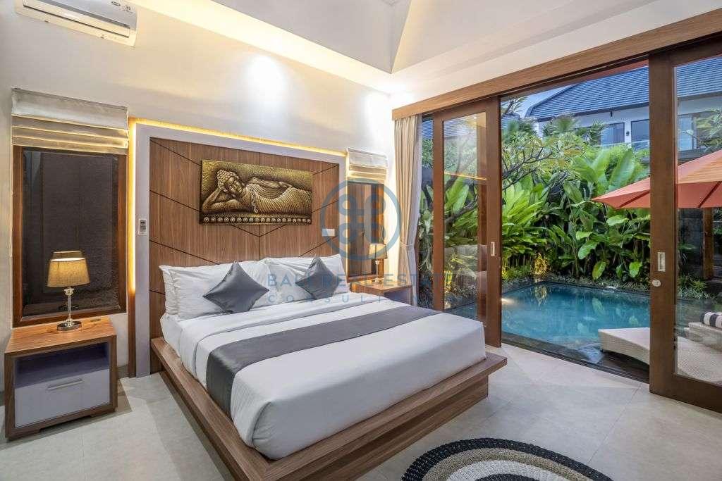 bedroom villa in seminyak for sale rent