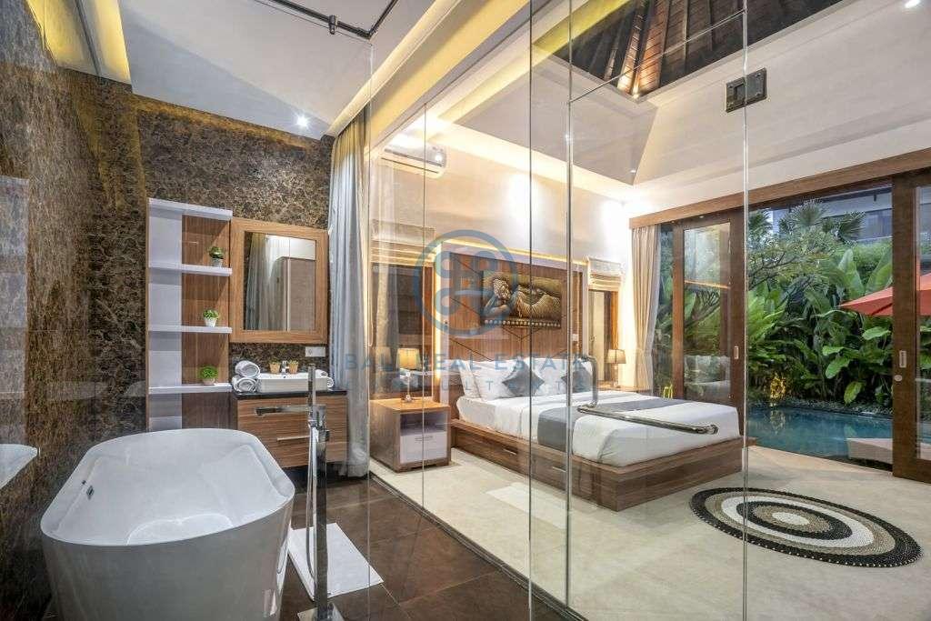 bedroom villa in seminyak for sale rent