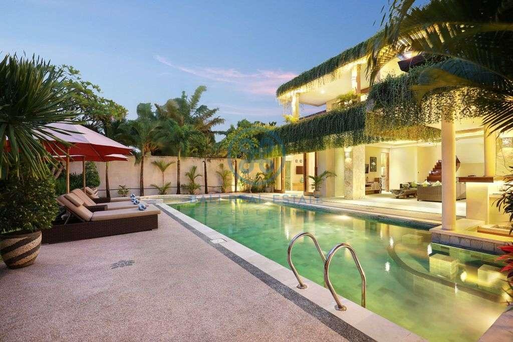 bedrooms villa garden pool view canggu for sale rent