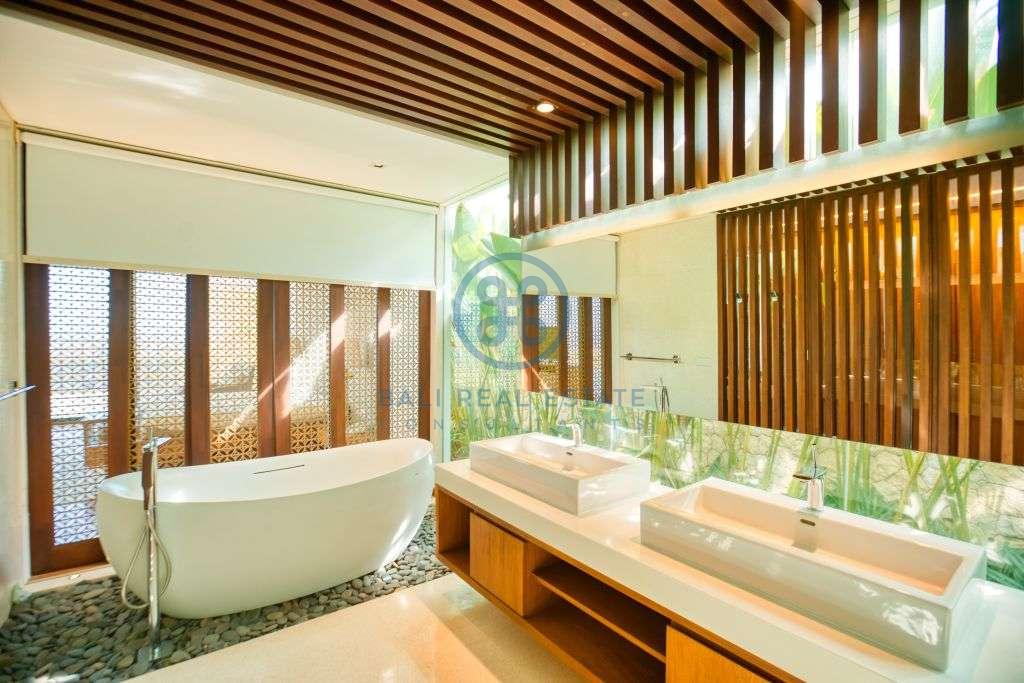 bedrooms villa ocean view bukit pandawa for sale rent