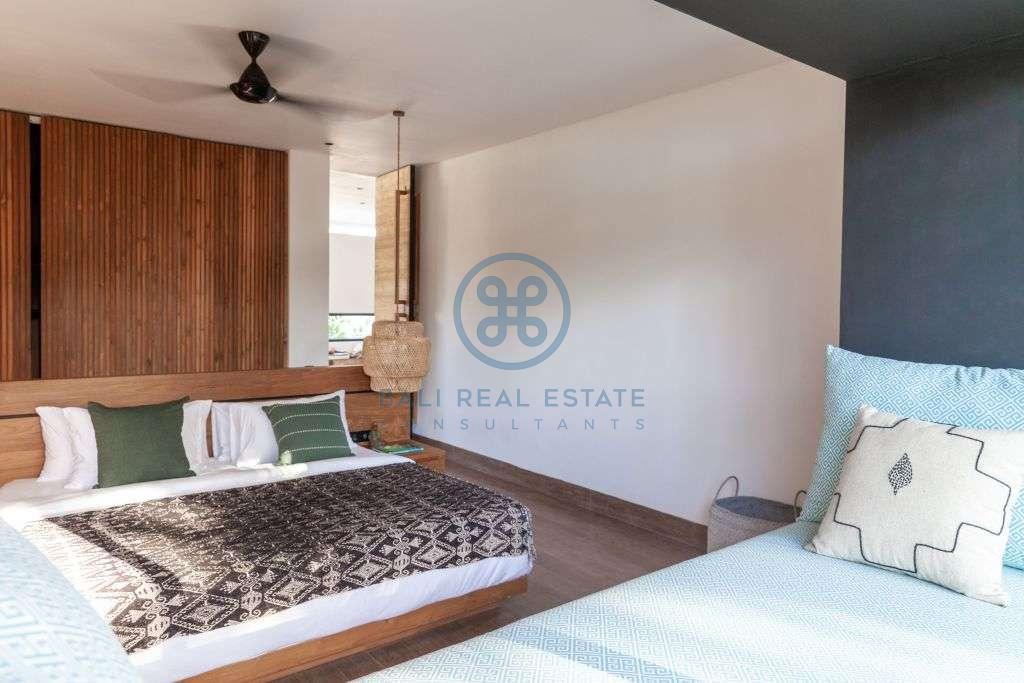 bedrooms villa garden pool view tumbak bayuh for sale rent