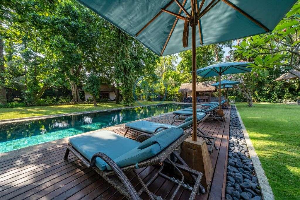 bedrooms villa estate view canggu for sale rent