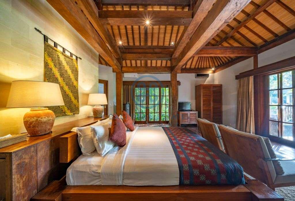 bedrooms villa estate view canggu for sale rent