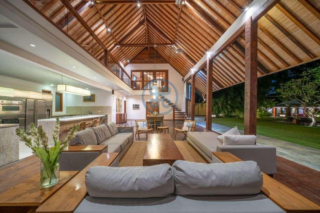 bedrooms villa estate view canggu for sale rent