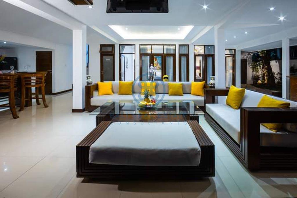 bedroom colonial style villa seminyak for sale rent