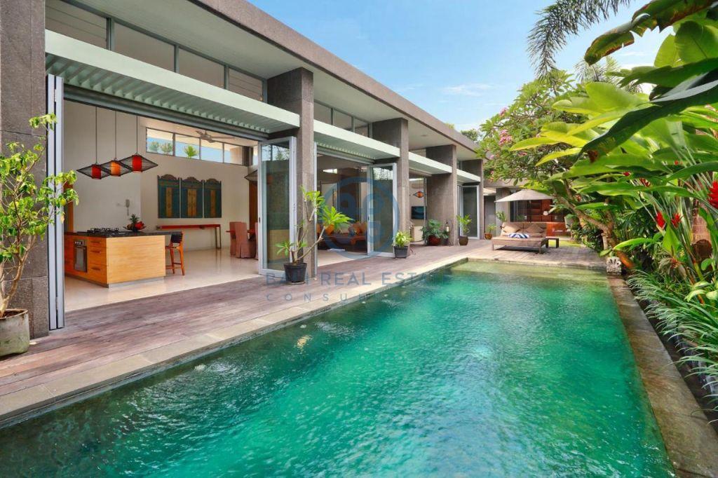 bedroom modern villa in seminyak for sale rent