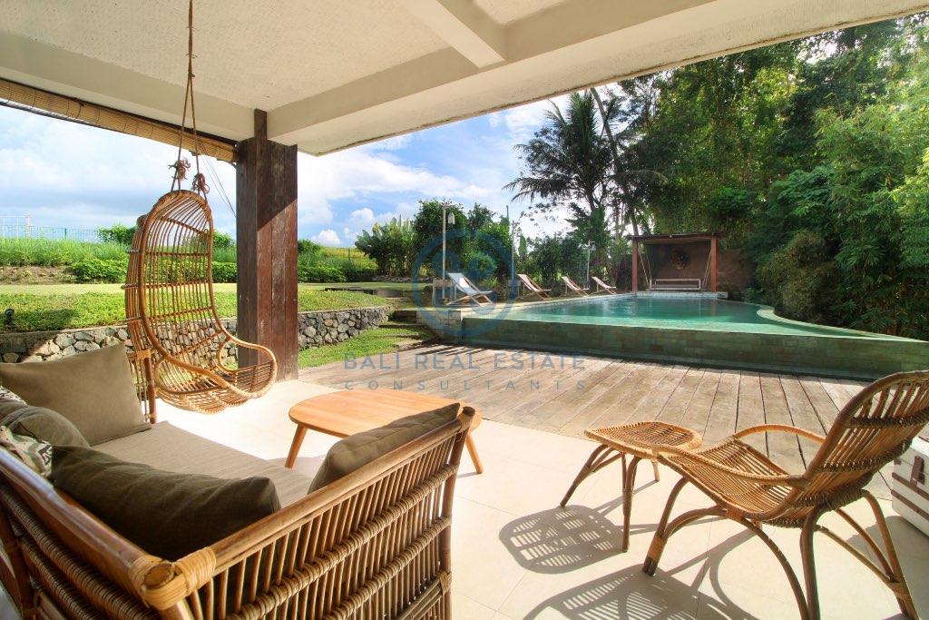 bedroom family villa in ubud for sale