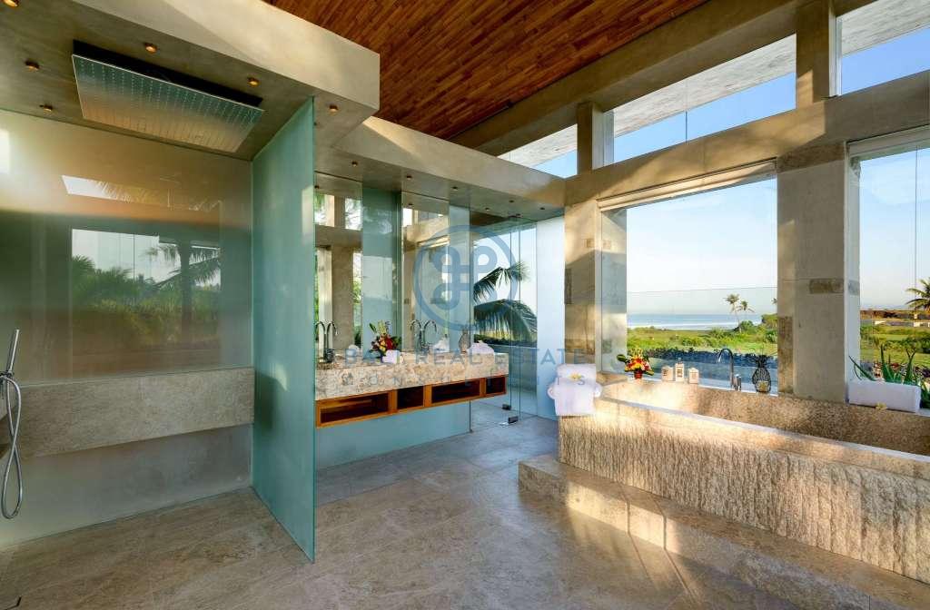 bedroom oceanfront villa for sale