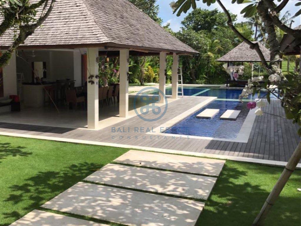 bedroom villa in canggu for sale