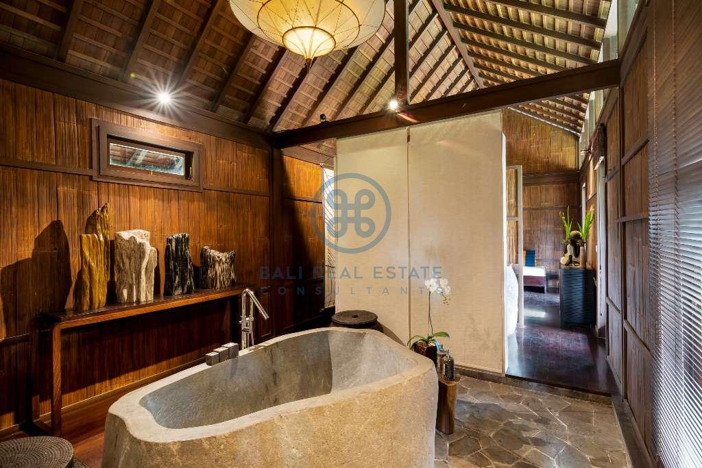 bedroom estate in ubud for sale