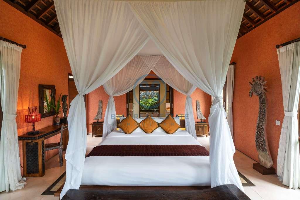 bedroom estate in ubud for sale