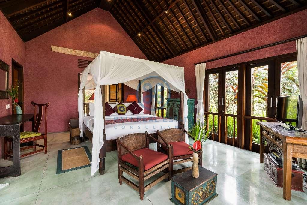 bedroom estate in ubud for sale