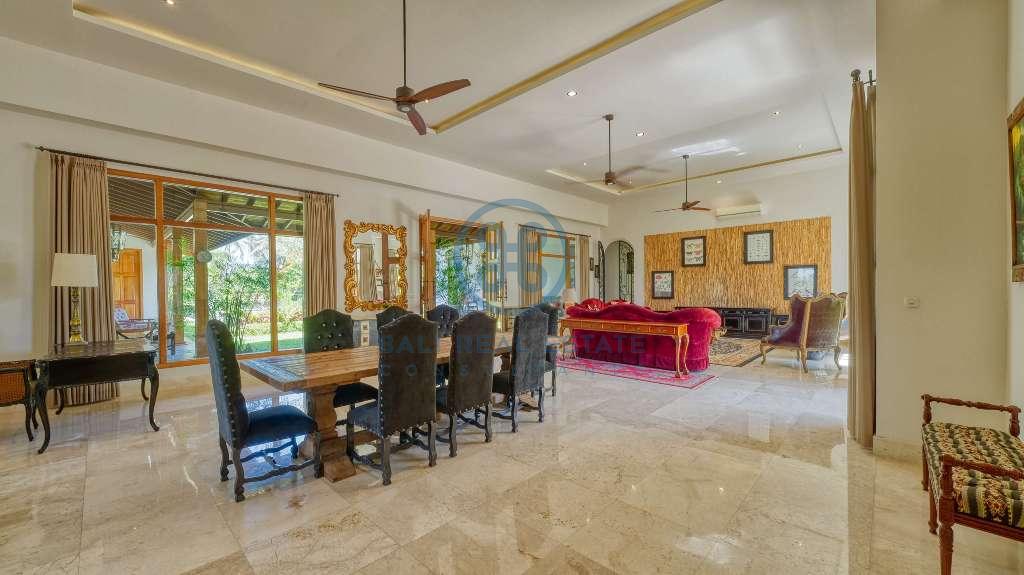 bedroom villa in ubud for sale and rent