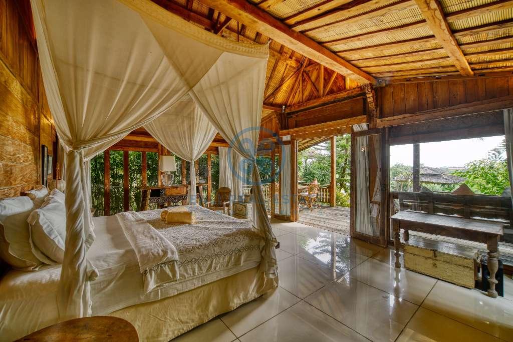 bedroom villa in tabanan for sale