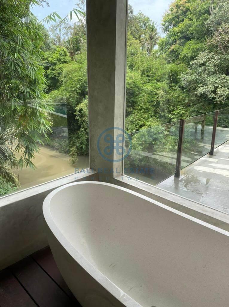 bedroom in tabanan for sale