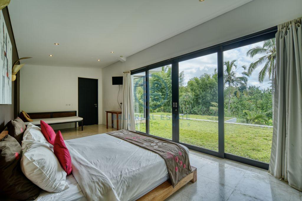 bedroom villa valley jungle view tegalalang ubud for sale rent