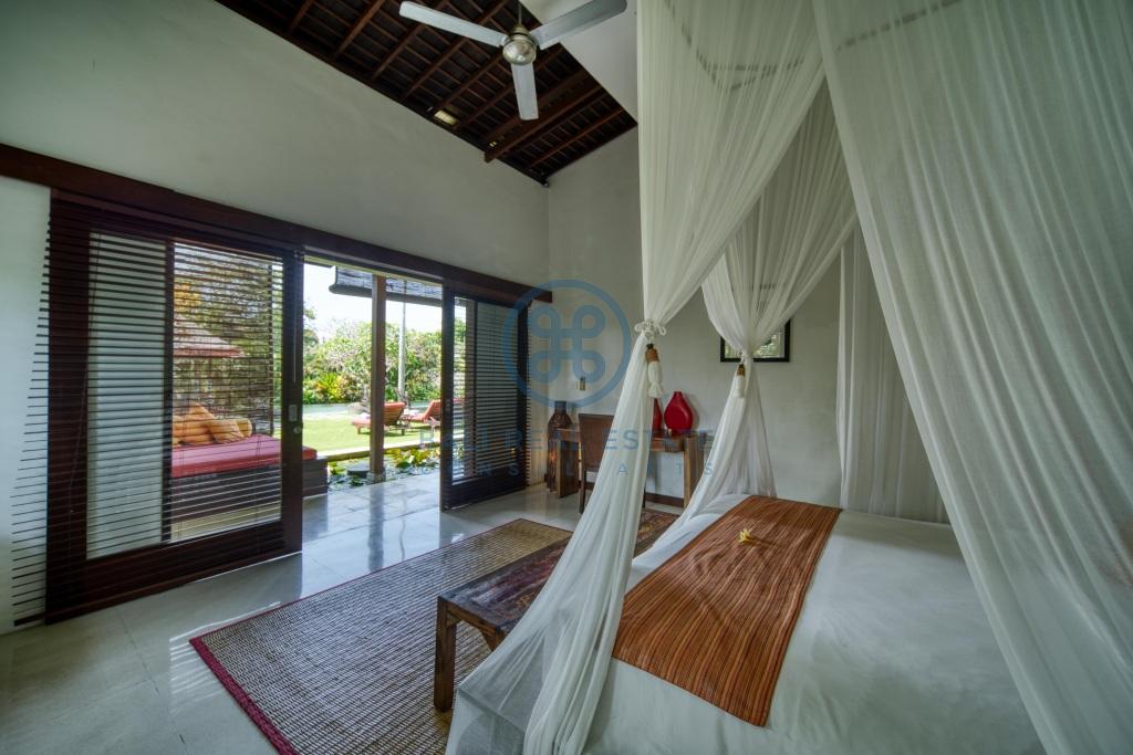 bedroom villa garden view pererenan canggu bali for sale rent