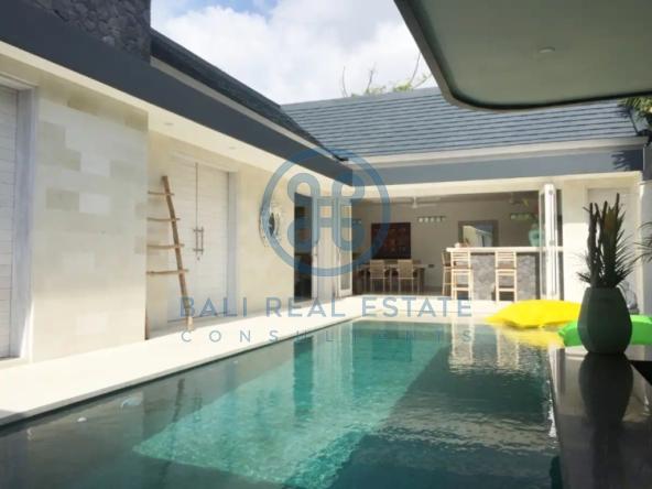 bedroom colonial villa umalas for sale rent