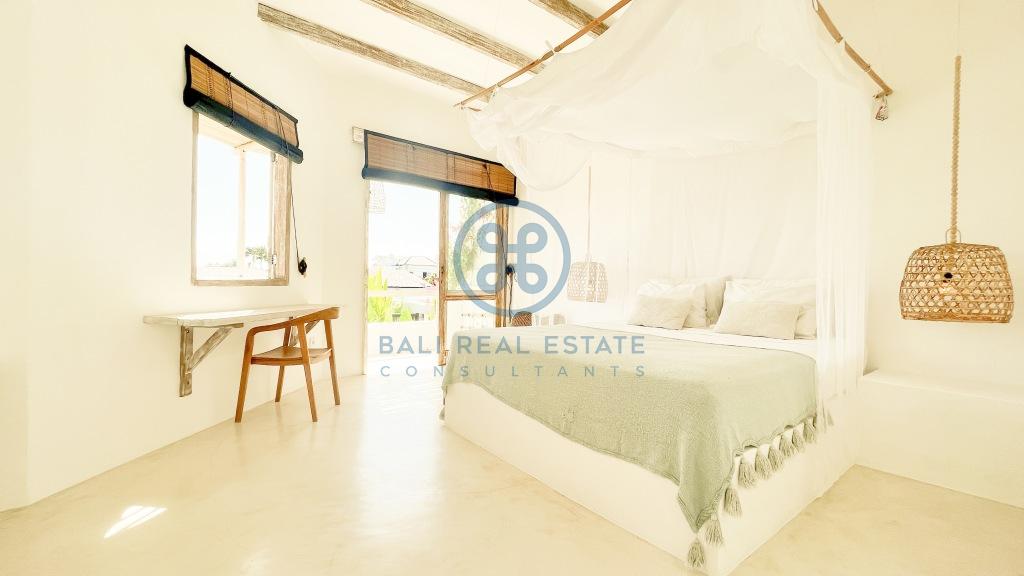 bedroom mediteranian villa umalas for sale rent