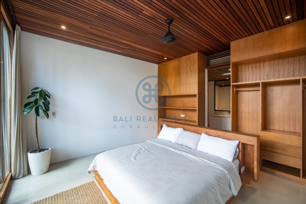 bedroom beach villa in seseh for sale