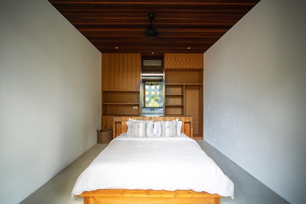 bedroom beach villa in seseh for sale