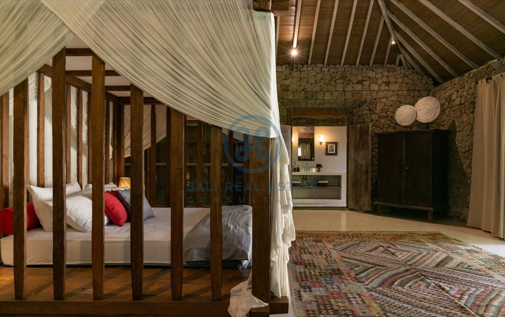 bedroom villa in umalas for sale