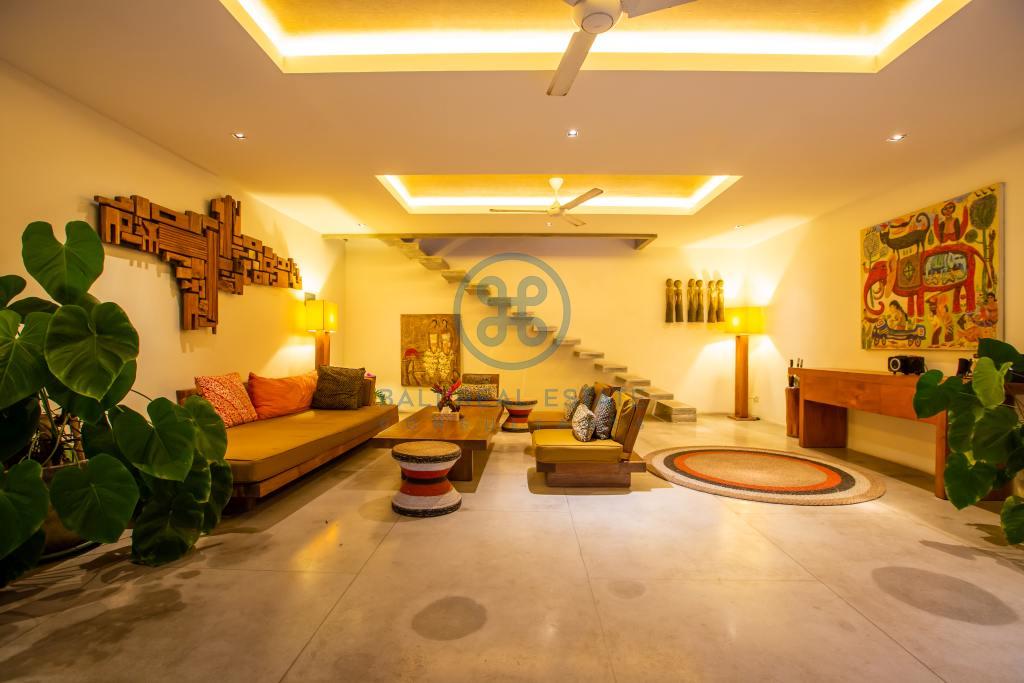 bedroom family home villa seminyak for sale rent