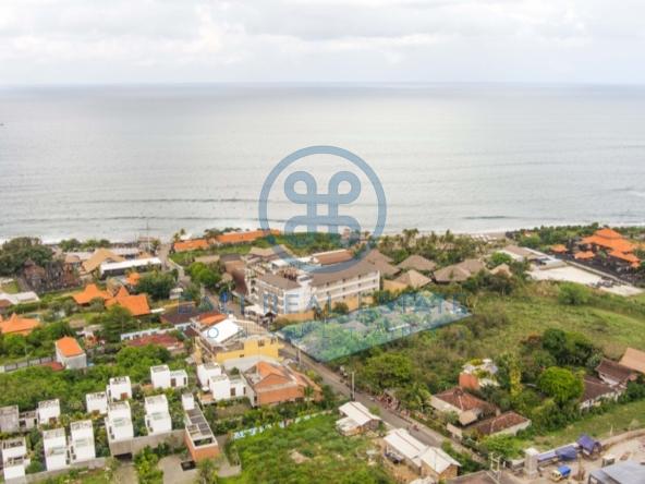 are plot of land in canggu batu bolong for sale