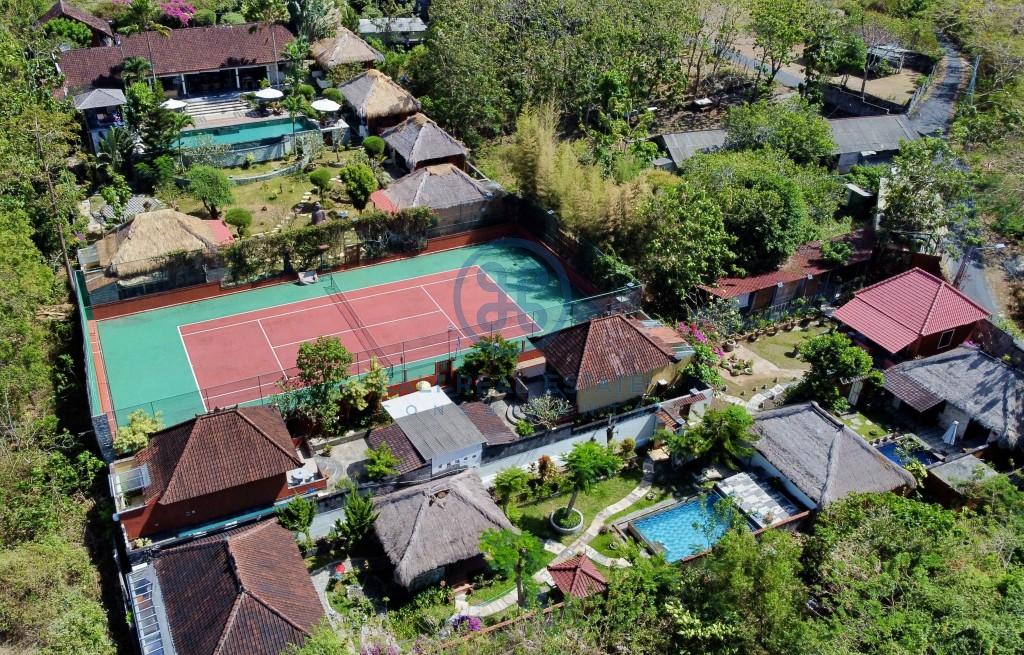 villa anjing charming bedroom boutique hotel in sawangan for sale